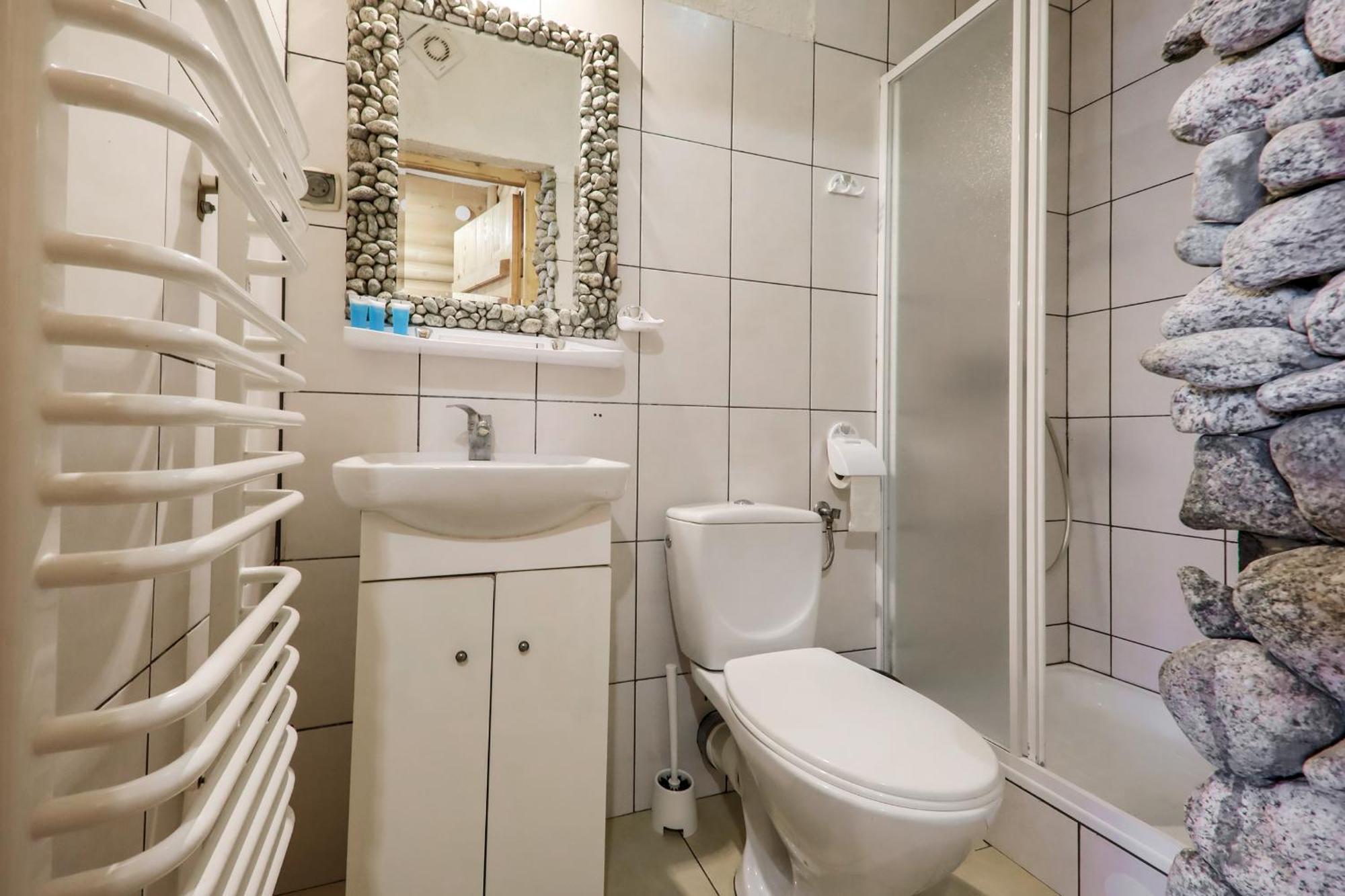 Grota Zbojnicka Apartament I Pokoje Gliczarów Esterno foto